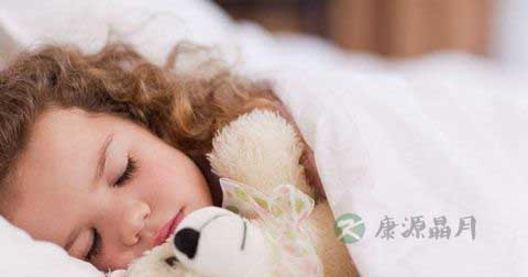 2岁宝宝睡眠少是什么原因 2岁宝宝睡眠少是什么原因
