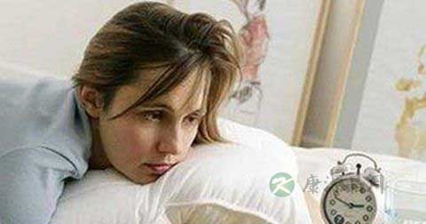 造成女白领失眠的原因有哪些 造成女白领失眠的原因有哪些