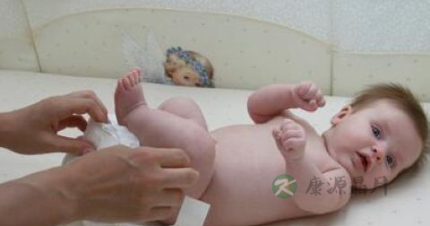 婴儿很难排便的原因 婴儿很难排便的原因