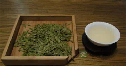 喝老白茶的危害 喝老白茶的危害