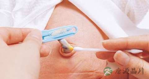 新生儿什么时候剃头发 新生儿什么时候剃头发