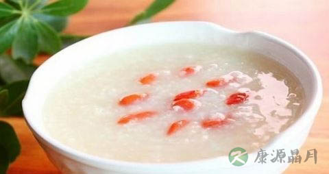 慢性肝炎可以吃鸽子吗 慢性肝炎可以吃鸽子吗