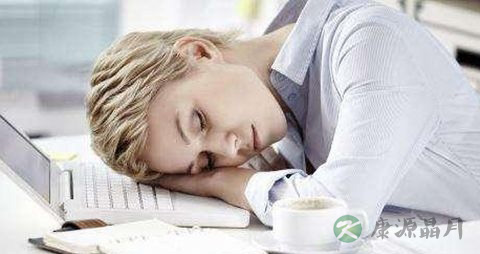 办公室人群怎样睡眠正确 办公室人群怎样睡眠正确