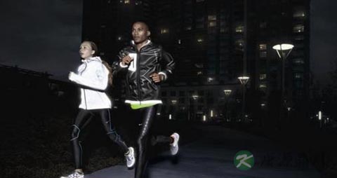 夜跑吃喝什么 夜跑吃喝什么
