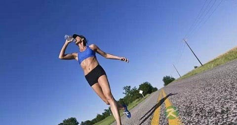 跑步怎么带水 跑步怎么带水