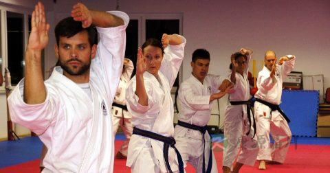 散打反应训练方法 散打反应训练方法