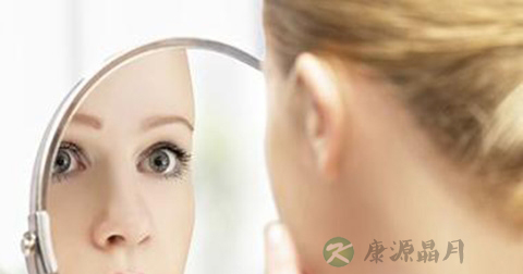 跳民族舞化什么妆容 跳民族舞化什么妆容