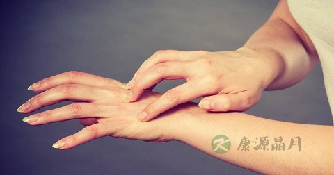 丘疹用什么药膏 丘疹用什么药膏