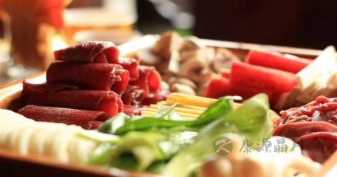 毛囊炎可以吃肉吗 毛囊炎可以吃肉吗