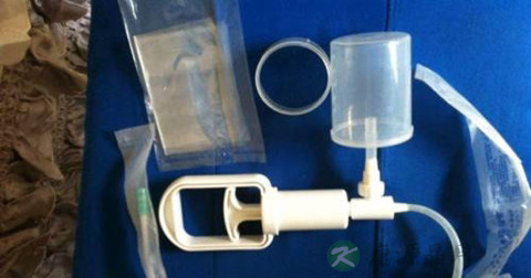 手动吸痰器的使用方法 手动吸痰器的使用方法