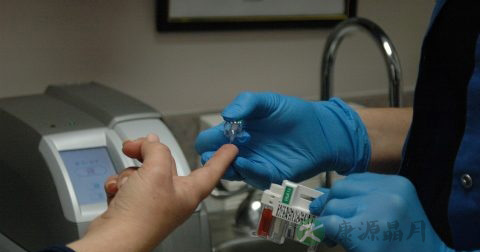 医用透气胶带的使用方法 医用透气胶带的使用方法