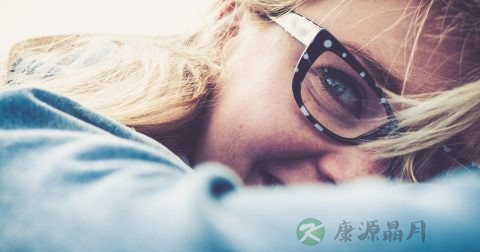 眼部按摩器的使用方法 眼部按摩器的使用方法