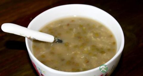 绿豆汤能降血糖吗 绿豆汤能降血糖吗