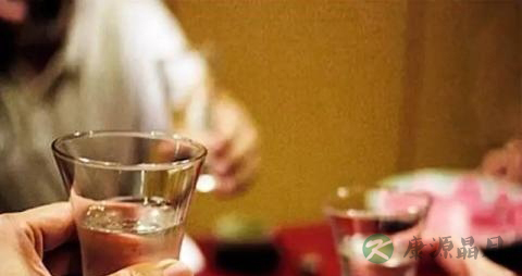 喝药酒血糖会高吗 喝药酒血糖会高吗