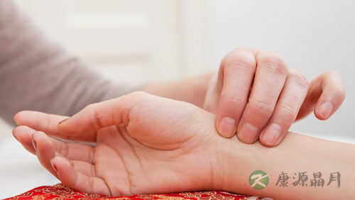 如何治疗腰肌劳损 如何治疗腰肌劳损