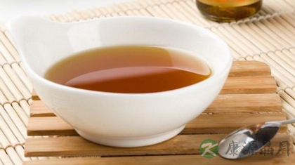 老人吃香油有什么好处 老人吃香油有什么好处