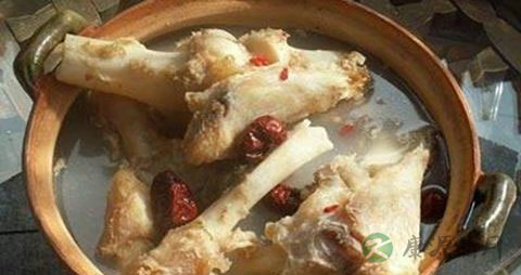 腰骨质增生吃什么好 腰骨质增生吃什么好