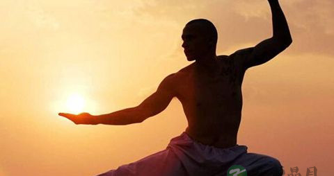老年人如何自学太极拳