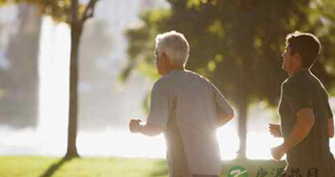 糖尿病老人可以慢跑吗 糖尿病老人可以慢跑吗