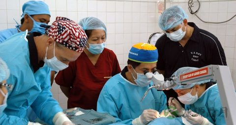 舌下腺囊肿的症状 舌下腺囊肿的症状