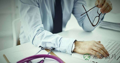 病毒性肝炎不能吃什么,病毒性肝炎的注意事项 病毒性肝炎不能吃什么,病毒性肝炎的注意事项