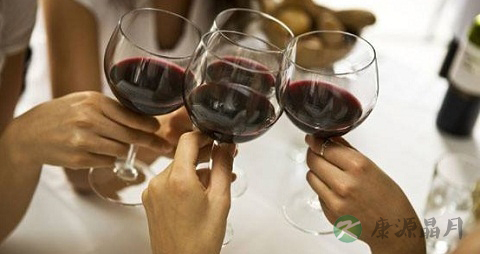 酒精性股骨头坏死不能吃什么,酒精性股骨头坏死的注意事项 酒精性股骨头坏死不能吃什么,酒精性股骨头坏死的注意事项