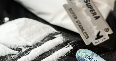 怎样和艾滋病病人生活 怎样和艾滋病病人生活