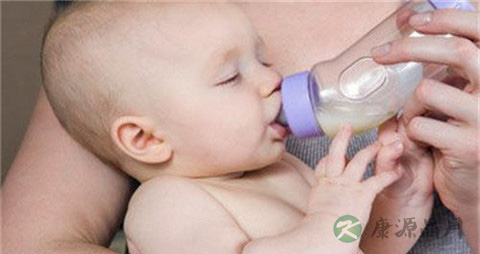 乳汁可以传播艾滋吗 乳汁可以传播艾滋吗