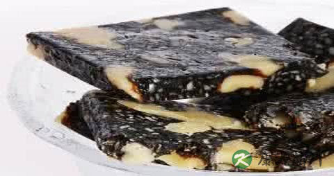 夏天可以吃阿胶吗 夏天可以吃阿胶吗