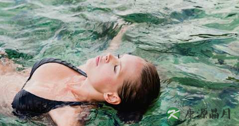 夏季游泳如何防晒 夏季游泳如何防晒