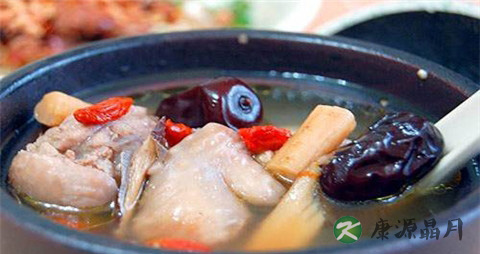 黄芪枸杞鸡汤的功效 黄芪枸杞鸡汤的功效