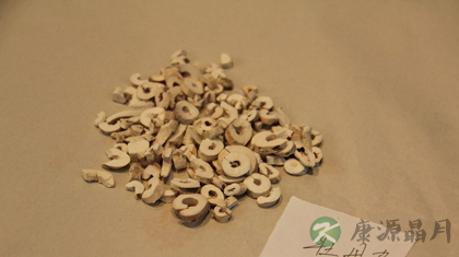 牡丹皮的功效与作用_牡丹皮的药用价值 牡丹皮的功效与作用_牡丹皮的药用价值