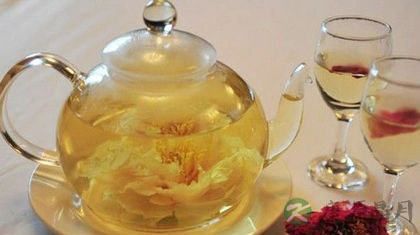 夏季喝金银花茶清凉去火 夏季喝金银花茶清凉去火