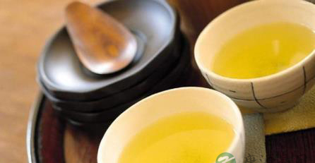 洛神花茶的功效有哪些 洛神花茶的功效有哪些