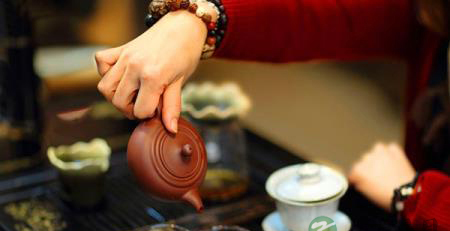 你懂得这些喝茶时的12个技术动作吗? 你懂得这些喝茶时的12个技术动作吗?