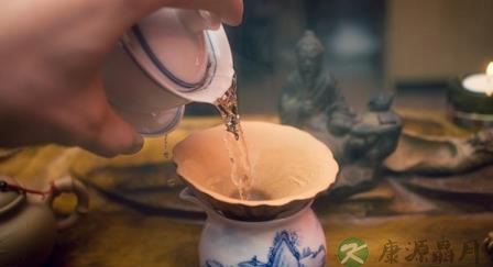 冬天喝什么茶好 冬天喝茶有讲究 冬天喝什么茶好 冬天喝茶有讲究