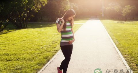 生气催人老,快乐变年少 生气催人老,快乐变年少