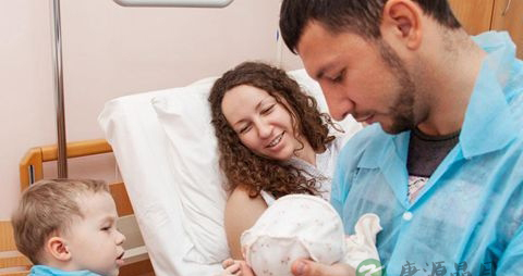 初生婴儿鼻塞怎么办 初生婴儿鼻塞怎么办