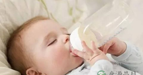 一个月宝宝拉肚子怎么办 一个月宝宝拉肚子怎么办