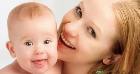 婴儿呕吐要如何处理方法 婴儿呕吐要如何处理方法
