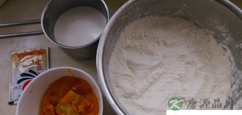 玫瑰花卷:儿童营养早餐好搭档 玫瑰花卷:儿童营养早餐好搭档