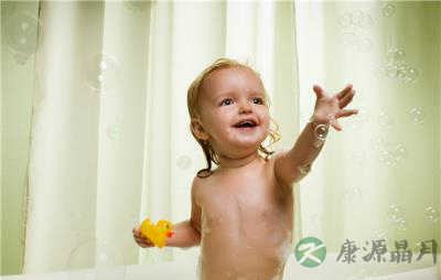 当洗澡变得有趣 孩子能更聪明 当洗澡变得有趣 孩子能更聪明
