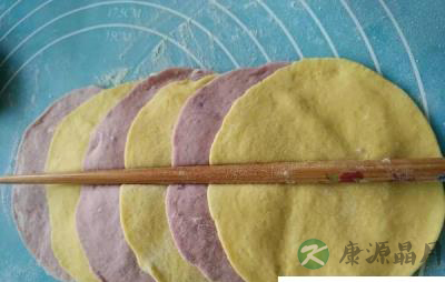 玫瑰花卷:儿童营养早餐好搭档 玫瑰花卷:儿童营养早餐好搭档