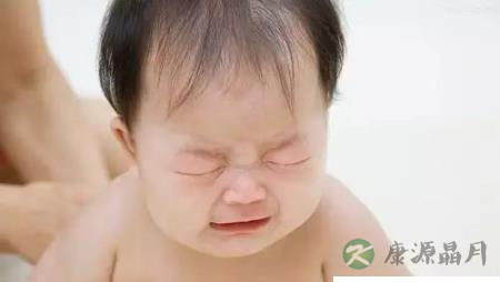 夏天宝宝睡觉,盖被子吗?盘点4大夏季常见问题! 夏天宝宝睡觉,盖被子吗?盘点4大夏季常见问题!