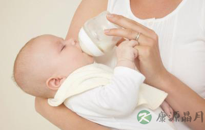 宝宝厌奶 竟是频繁换奶惹的祸 宝宝厌奶 竟是频繁换奶惹的祸