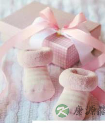 鞋穿错了影响大脑发育?给宝宝买鞋如何确保“刚刚 鞋穿错了影响大脑发育?给宝宝买鞋如何确保“刚刚