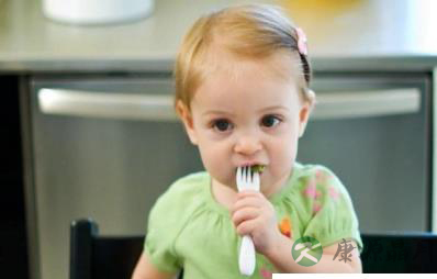 九个月的宝宝营养食谱 九个月的宝宝营养食谱