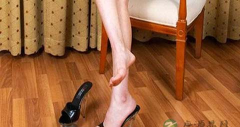 喜欢脚的男人是什么心理学 喜欢脚的男人是什么心理学