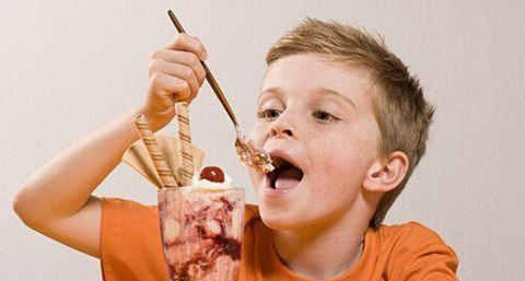 为什么小孩喜欢吃零食 为什么小孩喜欢吃零食