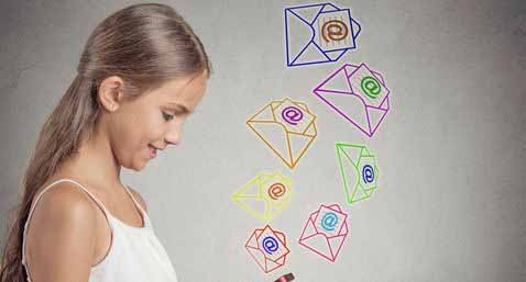 暑期别让孩子依赖电子保姆 暑期别让孩子依赖电子保姆